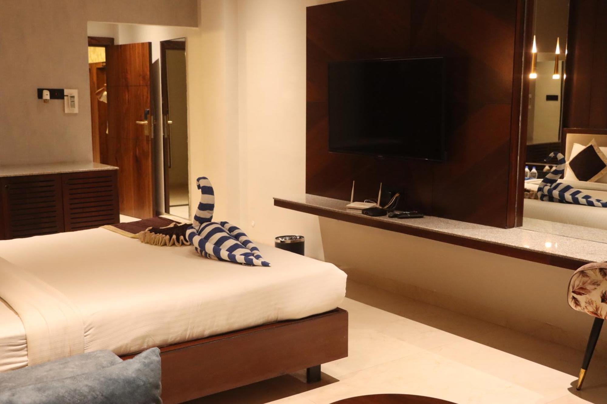 Motel Bilaspur City Exterior photo