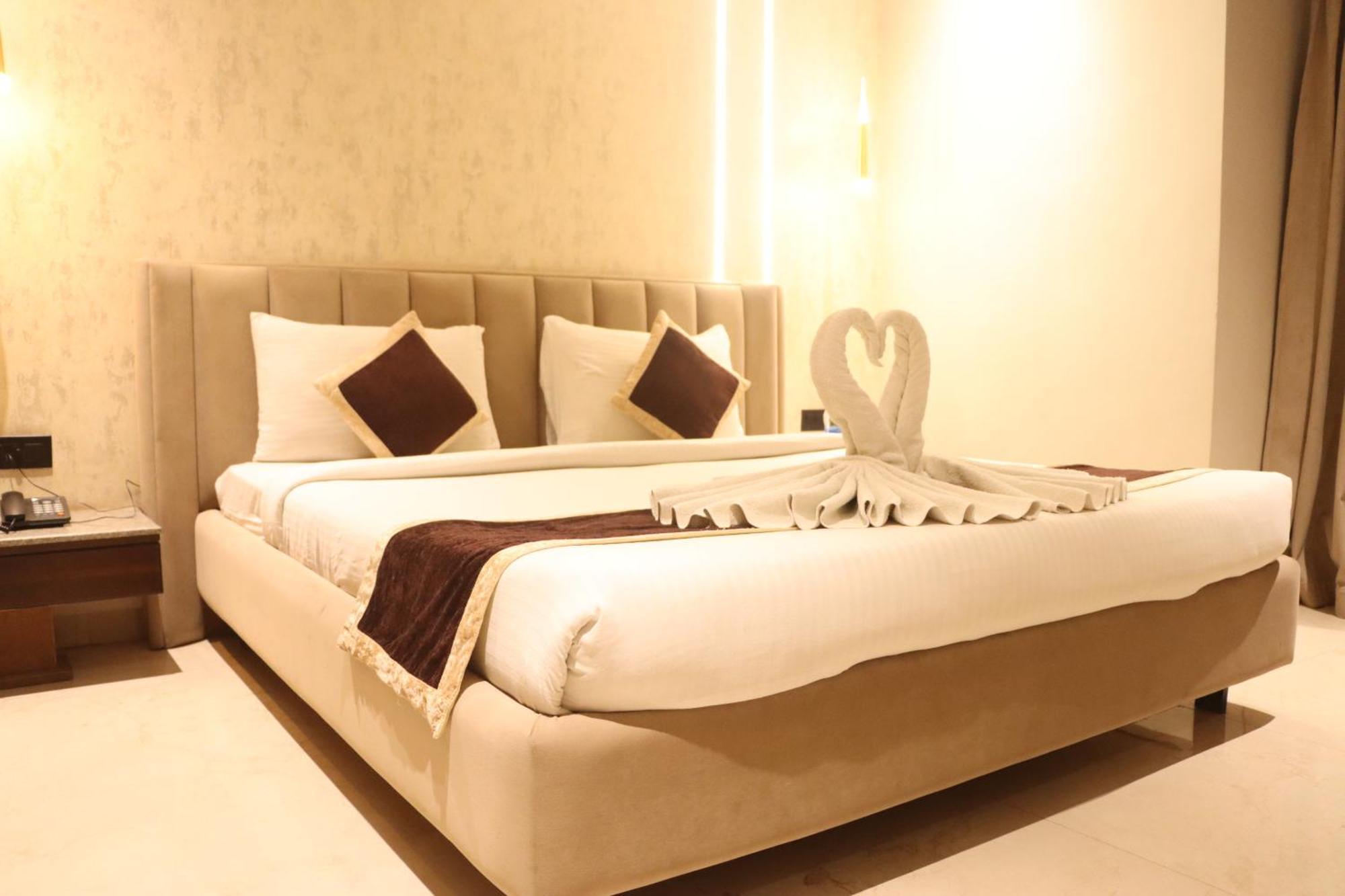 Motel Bilaspur City Exterior photo