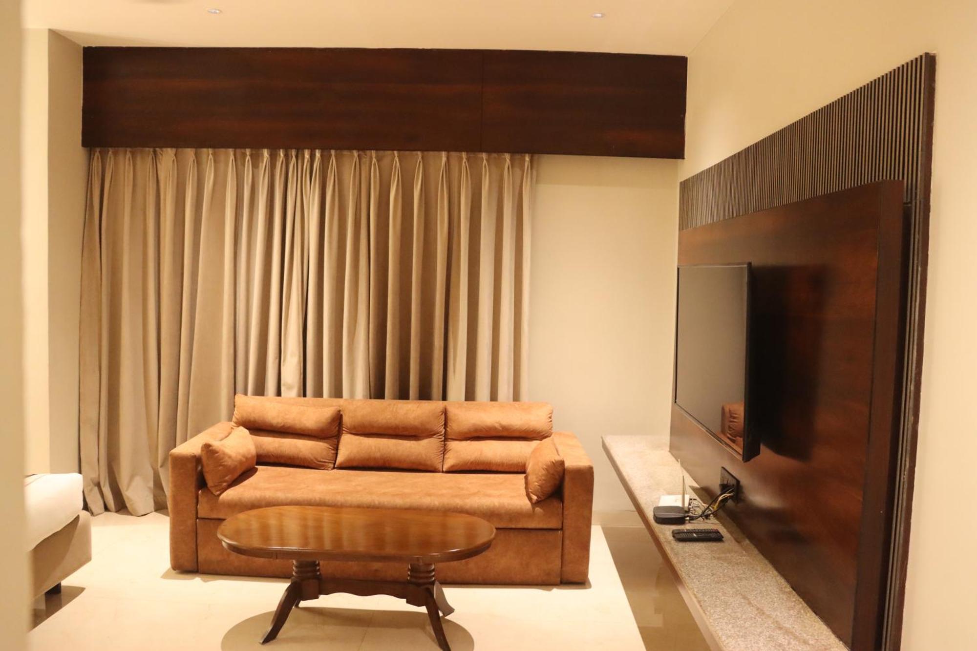 Motel Bilaspur City Exterior photo